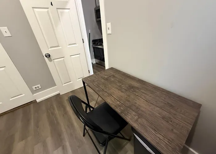 Beautiful Near Downtwon - Free Parking! * Chicago