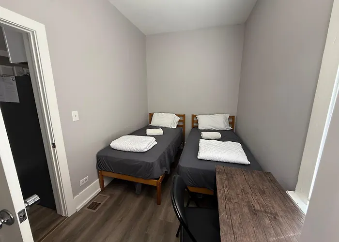 Beautiful Near Downtwon - Free Parking! Chicago