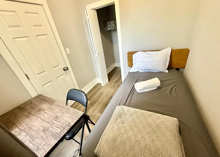 Privatunterkunft Beautiful Near Downtwon - Free Parking!